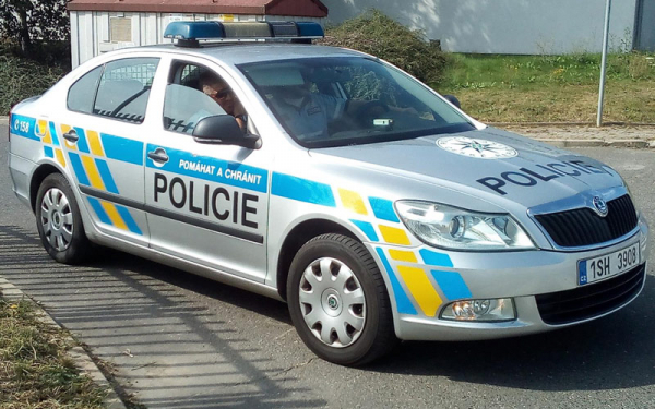 Zlínská policie se zabývá podezřelým vozidlem v blízkosti škol