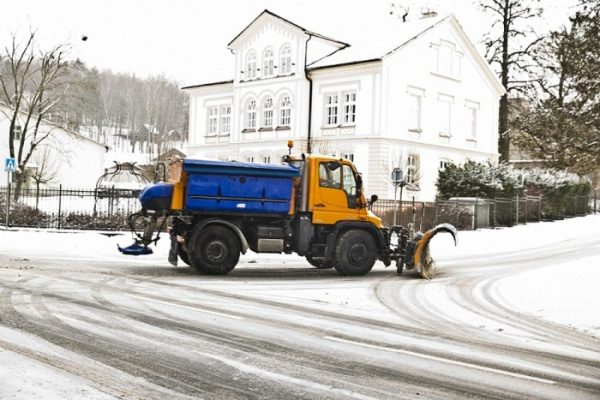 Silničáři z Valašska hlásí první zimní zásah v nové sezoně